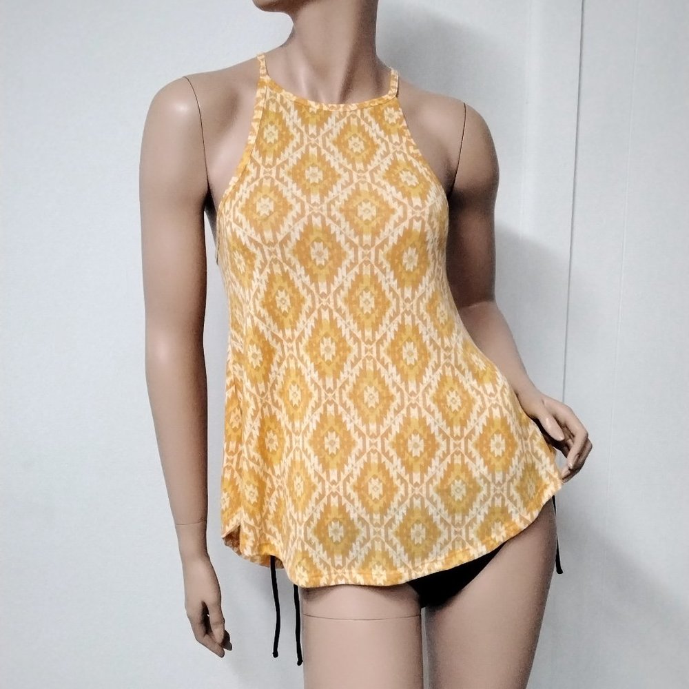 tresics Tank top Size M Aztec Pattern Mustard Sleeveless 010